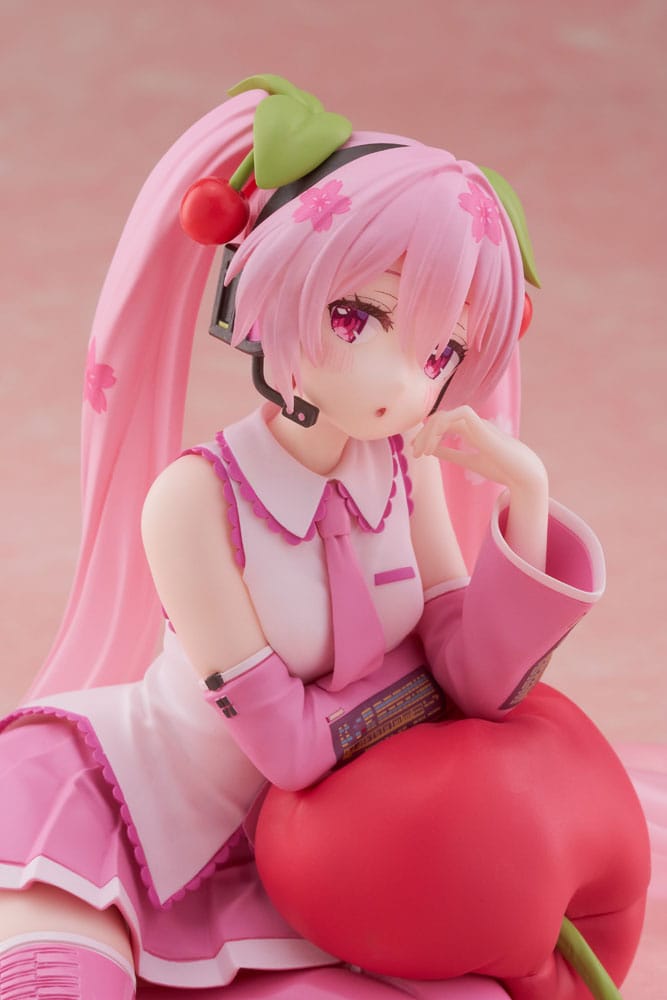 Hatsune Miku PVC Statue Desktop Cute Figure Sakura Miku Cherry Cushion Ver. 13 cm - MangaShop.ro