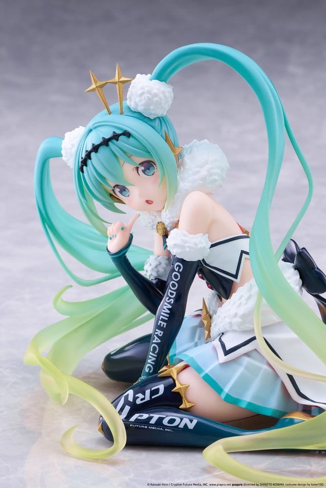 Hatsune Miku Taito Kuji PVC Figure Racing Miku 2018 Ver. Round 8 13 cm - MangaShop.ro
