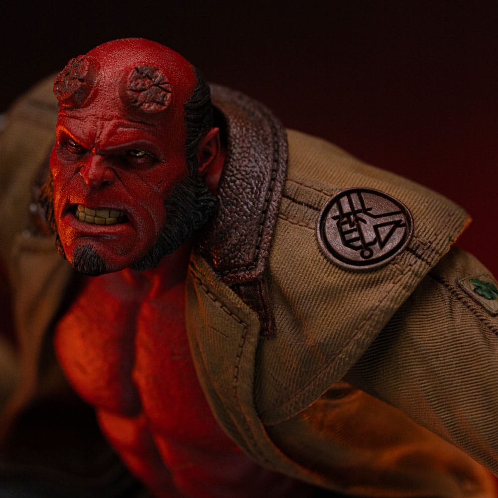 Hellboy 2 BDS Art Scale Statue 1/10 Hellboy 34 cm - MangaShop.ro