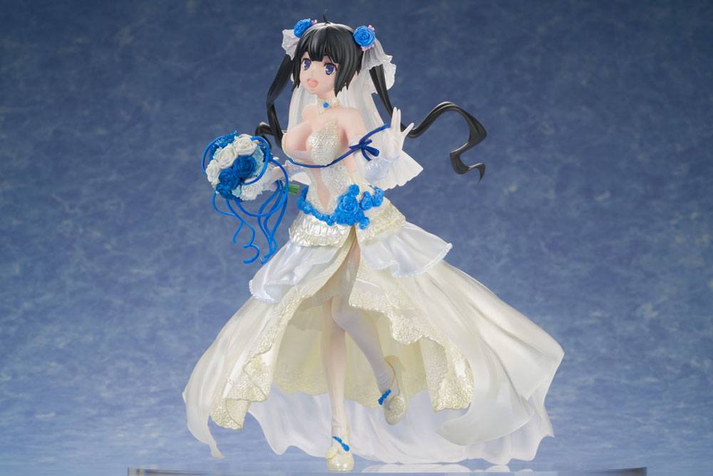 Is It Wrong to Try to Pick Up Girls in a Dungeon? PVC Statue 1/7 Hestia 20 cm - MangaShop.ro