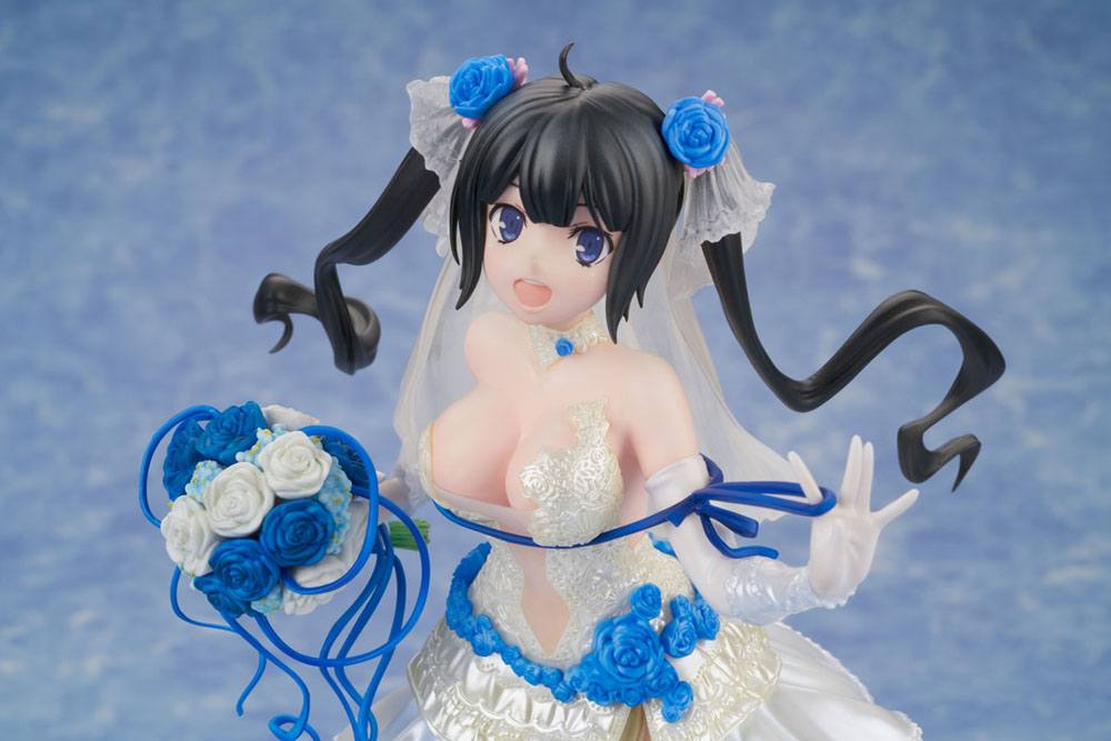 Is It Wrong to Try to Pick Up Girls in a Dungeon? PVC Statue 1/7 Hestia 20 cm - MangaShop.ro