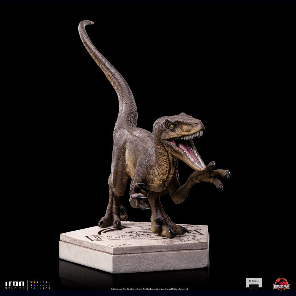 Jurassic World Icons Statue Velociraptor A 9 cm - MangaShop.ro