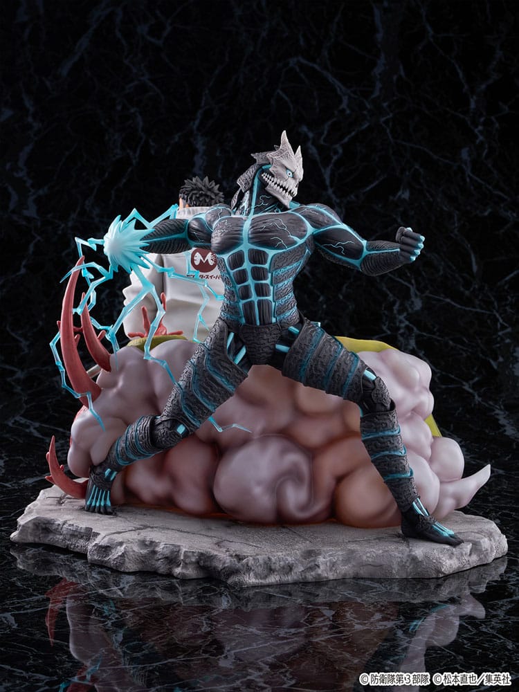 Kaiju No.8 SHIBUYA SCRAMBLE FIGURE PVC Statue 1/7 Kaiju No.8 & Kafka Hibino 29 cm - MangaShop.ro