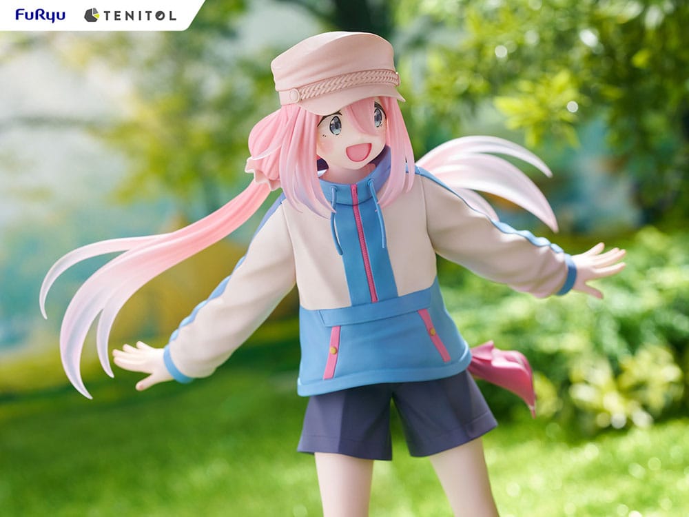 Laid-Back Camp Tenitol PVC Statue Nadeshiko Kagamihara 22 cm - MangaShop.ro
