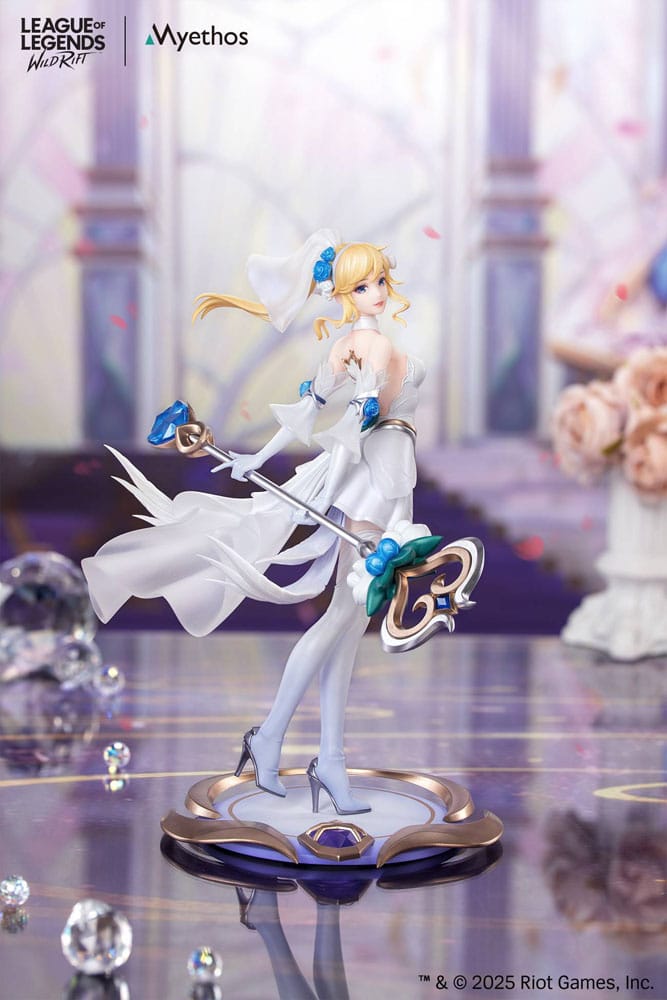League of Legends Gift+ PVC Statue 1/8 Lux (Crystal Rose Ver.) 22 cm - MangaShop.ro