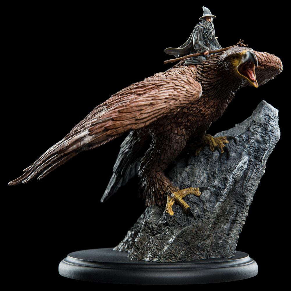 Lord of the Rings Statue Gandalf on Gwaihir 15 cm - MangaShop.ro