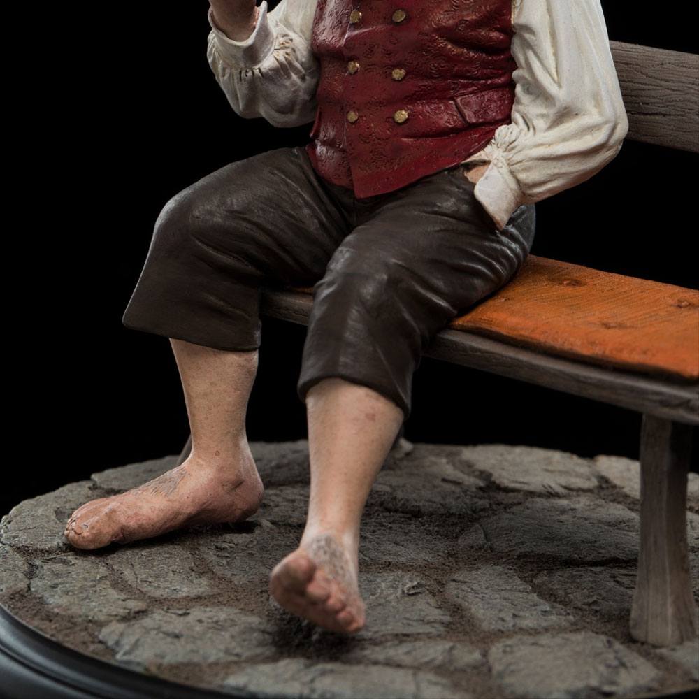 Lord of the Rings Mini Statue Bilbo Baggins 11 cm - MangaShop.ro