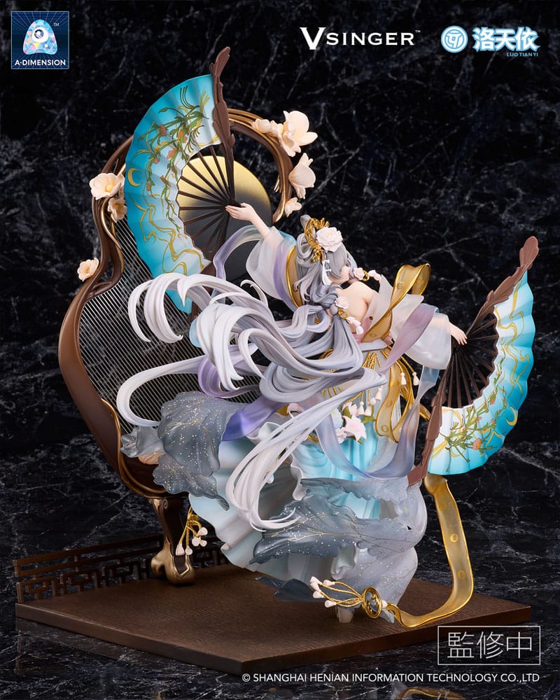 Vsinger PVC Statue 1/7 Vsinger Luo Tianyi The Flowing Moonlight 31 cm - MangaShop.ro