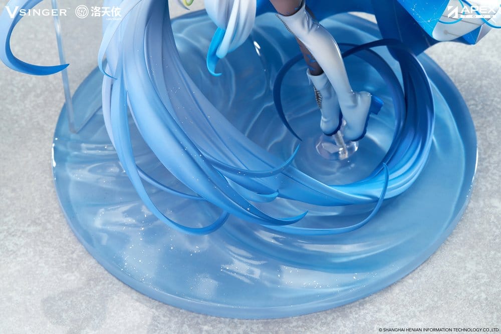Vsinger PVC Statue 1/7 Luo Tianyi 12th Anniversary Ver. 34 cm - MangaShop.ro
