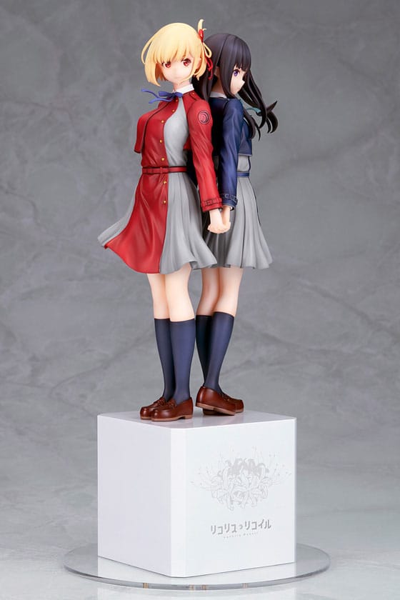 Lycoris Recoil PVC Statue 1/8 Chisato Nishikigi & Takina Inoue 30 cm - MangaShop.ro