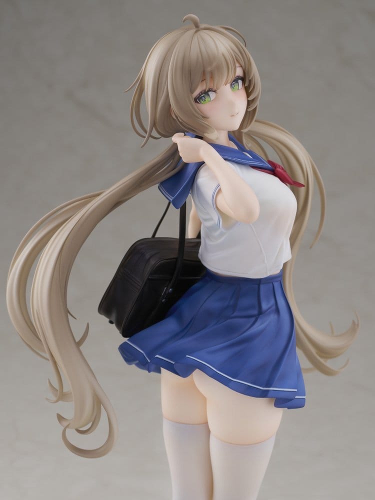 KoiKoi Sakura PVC Figure 1/6 Momoko Uniform Ver. 27 cm - MangaShop.ro