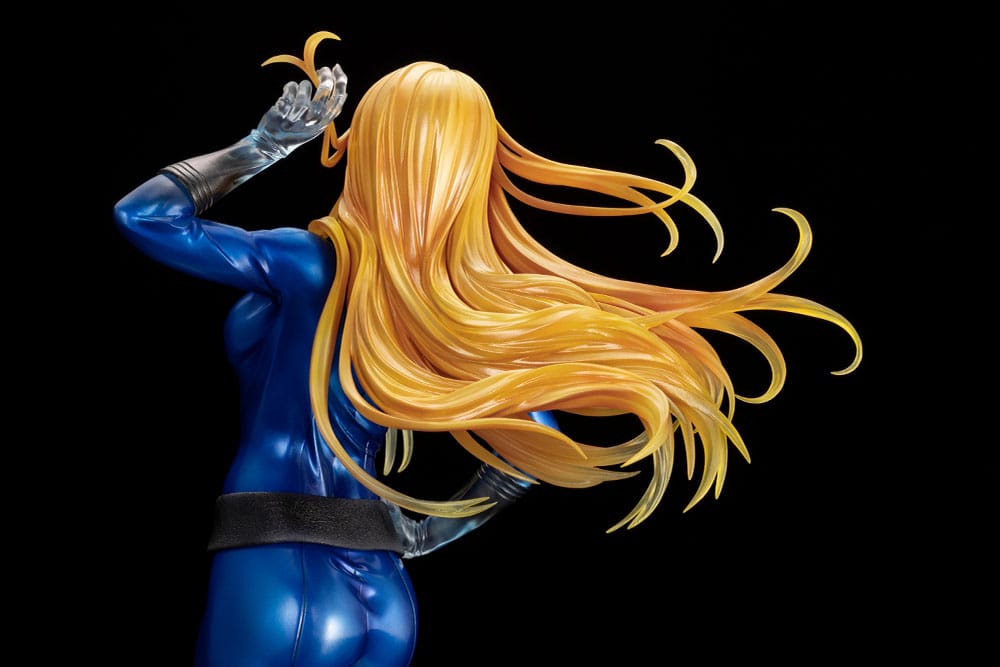 Marvel Bishoujo PVC Statue 1/7 Invisible Woman Ultimate 31 cm - MangaShop.ro