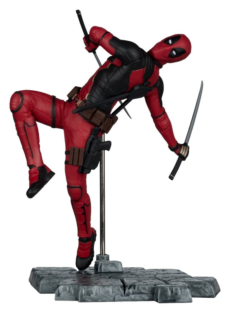 Marvel Studios Statue 1/10 Deadpool (Deadpool & Wolverine) (Gold Label) 17 cm - MangaShop.ro