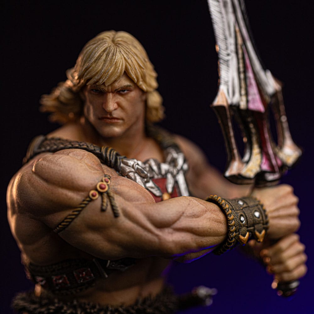 Masters of the Universe Deluxe Art Scale Statue 1/10 He-Man Unleashed 34 cm - MangaShop.ro