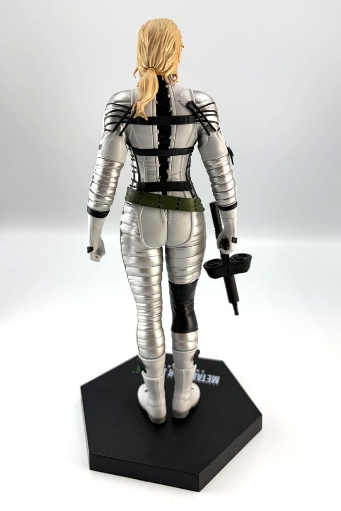 Metal Gear Solid Delta: Snake Eater PVC Figure The Boss 20 cm - MangaShop.ro