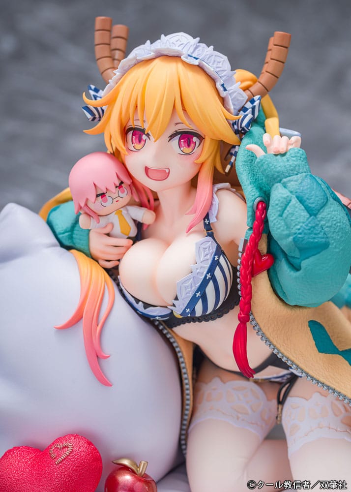Miss Kobayashi's Dragon Maid PVC Statue 1/7 Tohru Dragon hoodie Ver. 15 cm - MangaShop.ro