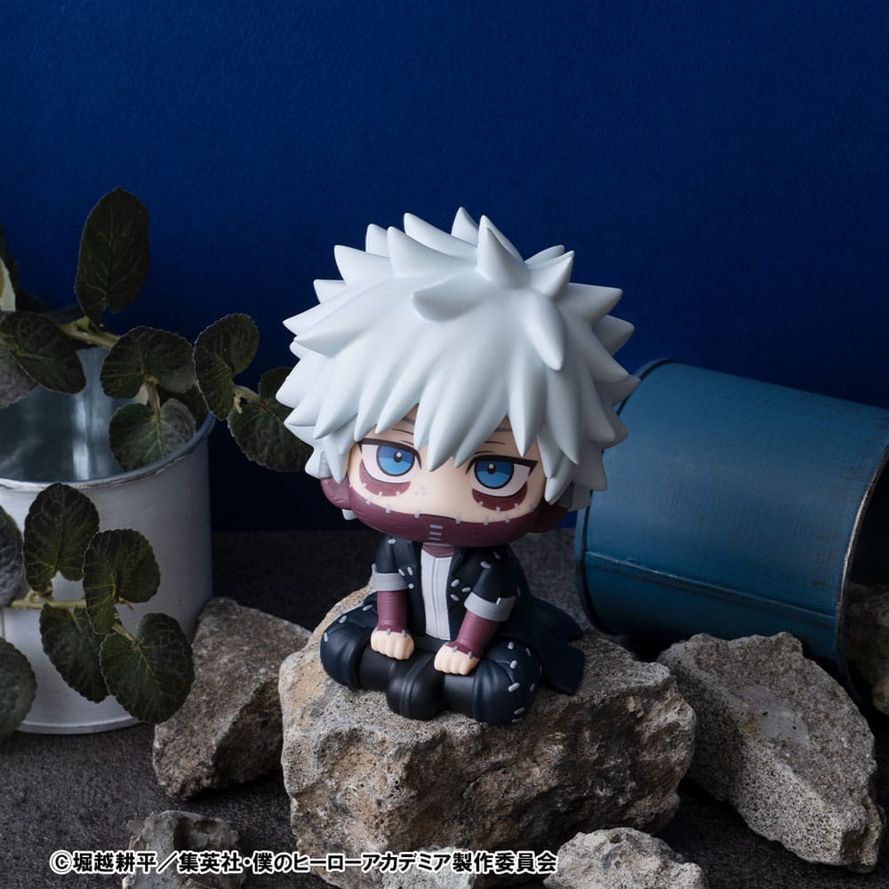 My Hero Academia Look Up PVC Statue Dabi 11 cm - MangaShop.ro