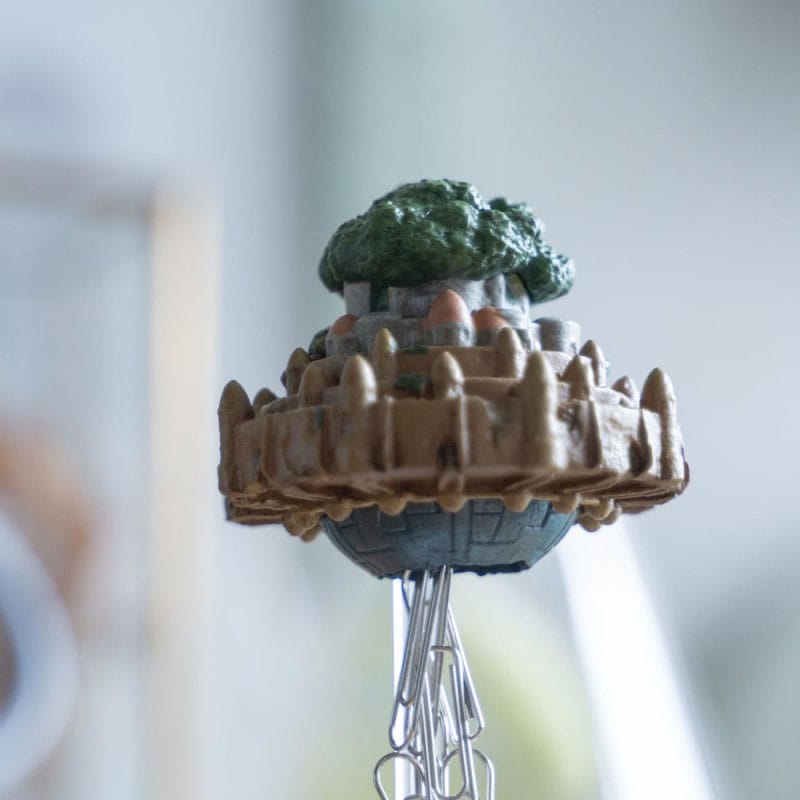 Castle in the Sky Statue Magnet Flying Castle 13 cm - MangaShop.ro