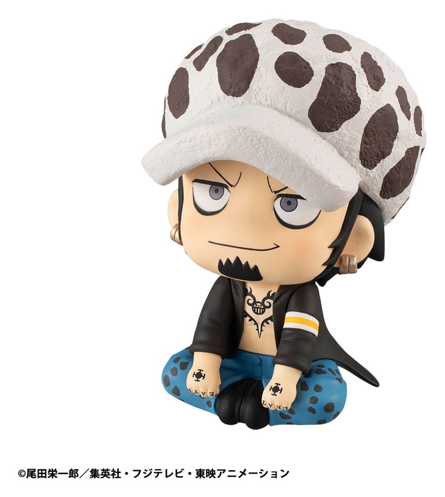 One Piece Look Up PVC Statue Trafalgar Law 11 cm - MangaShop.ro