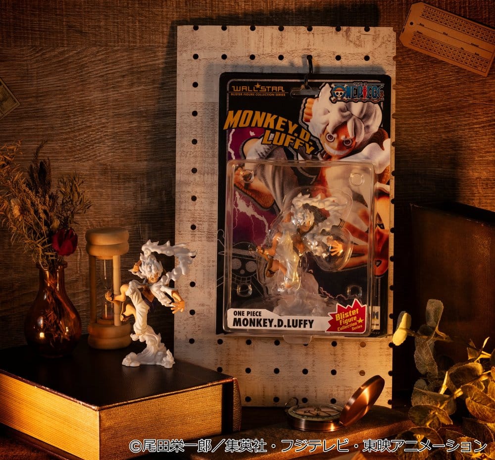 One Piece Wallstar PVC Figure Monkey D. Luffy Gear Fifth 10 cm - MangaShop.ro