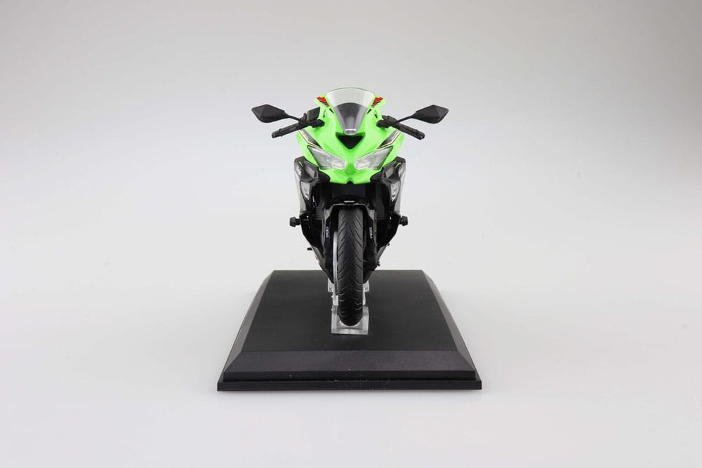 Diecast Bike Series Statue 1/12 Kawasaki Ninja ZX-25R Lime Green×Ebony 16 cm - MangaShop.ro