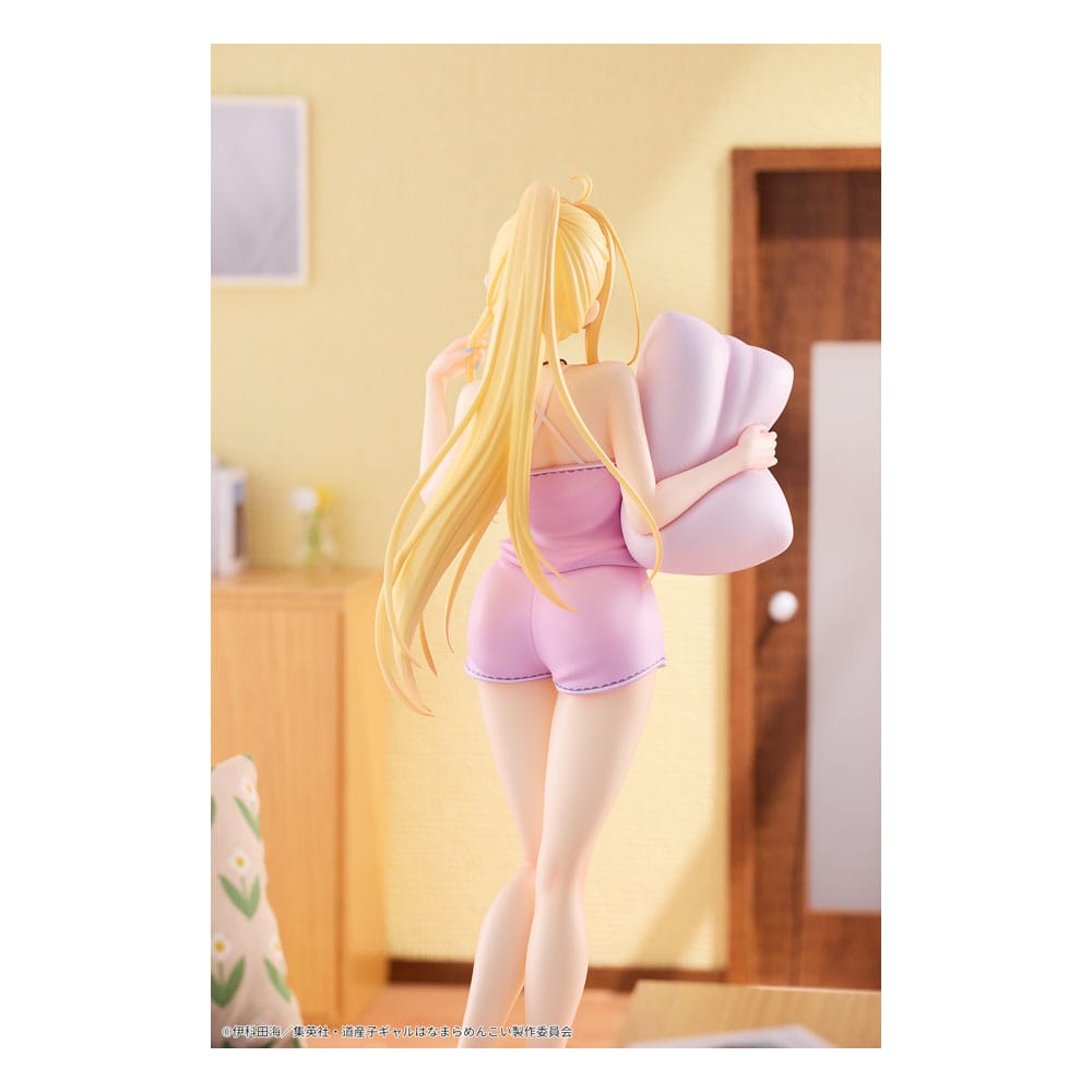 Hokkaido Gals Are Super Adorable! PVC Statue 1/6 Minami Fuyuki Pajama Ver. 27 cm - MangaShop.ro