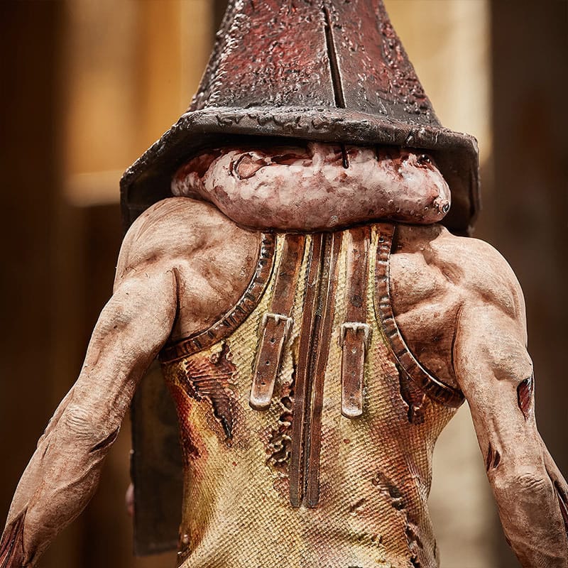 Silent Hill PVC Statue Red Pyramid Thing 30 cm - MangaShop.ro