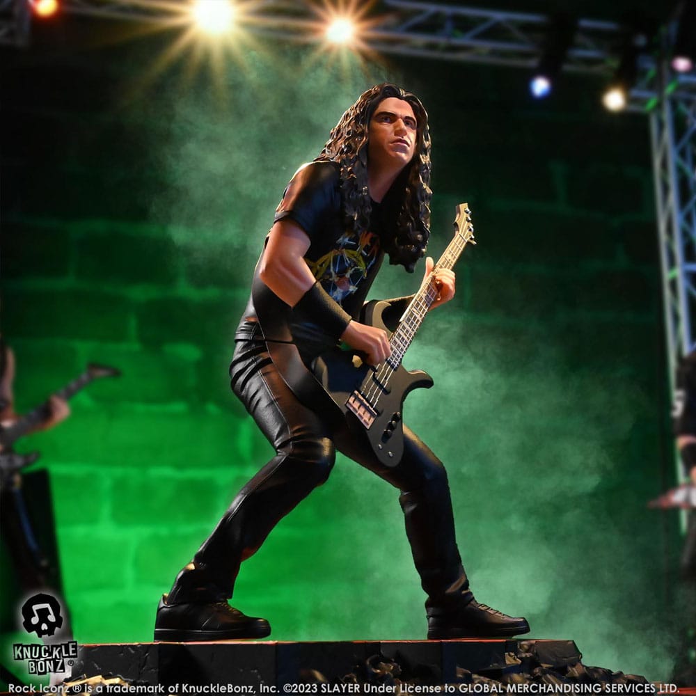 Slayer Rock Iconz Statue 1/9 Tom Araya II 22 cm - MangaShop.ro