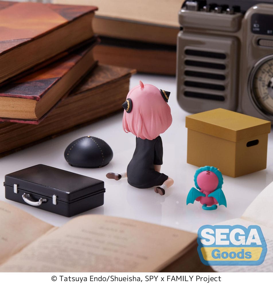 Spy x Family PVC Statue Anya Forger 7 cm - MangaShop.ro