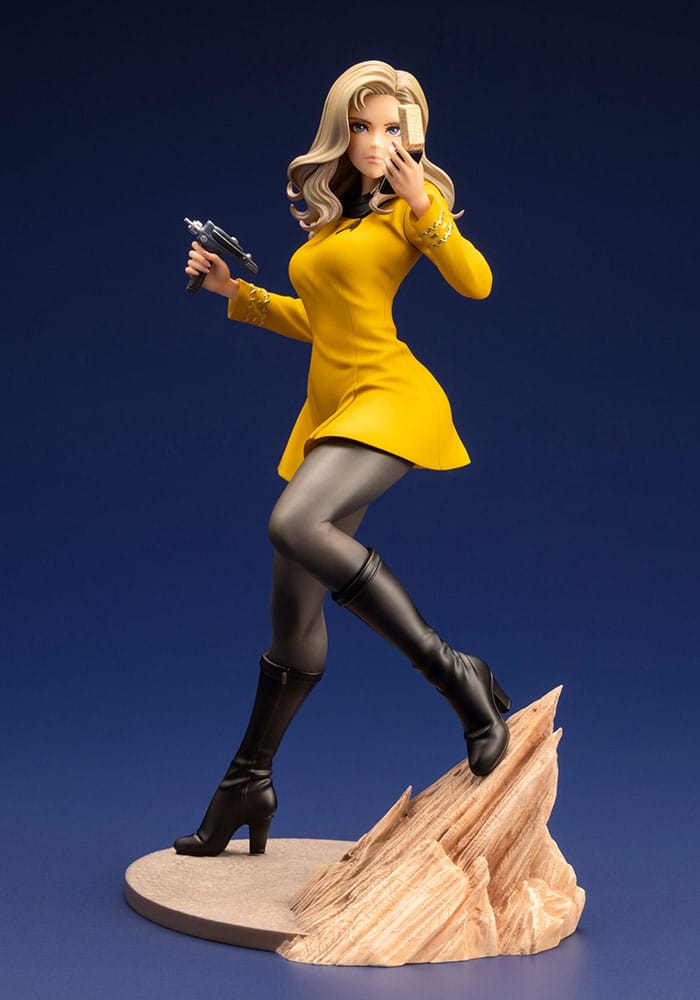 Star Trek Bishoujo PVC Statue 1/7 Command Officer 23 cm - MangaShop.ro