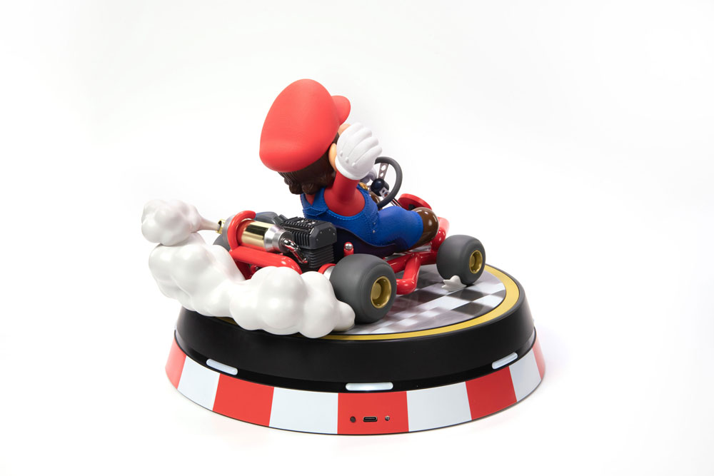 Mario Kart PVC Statue Mario Collector's Edition 22 cm - MangaShop.ro