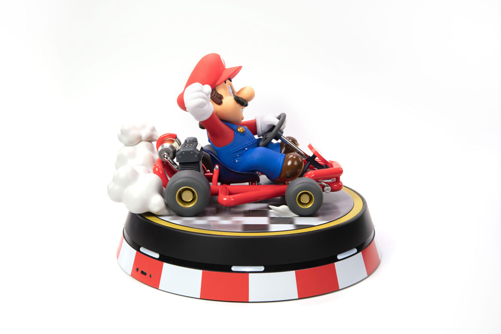 Mario Kart PVC Statue Mario Collector's Edition 22 cm - MangaShop.ro
