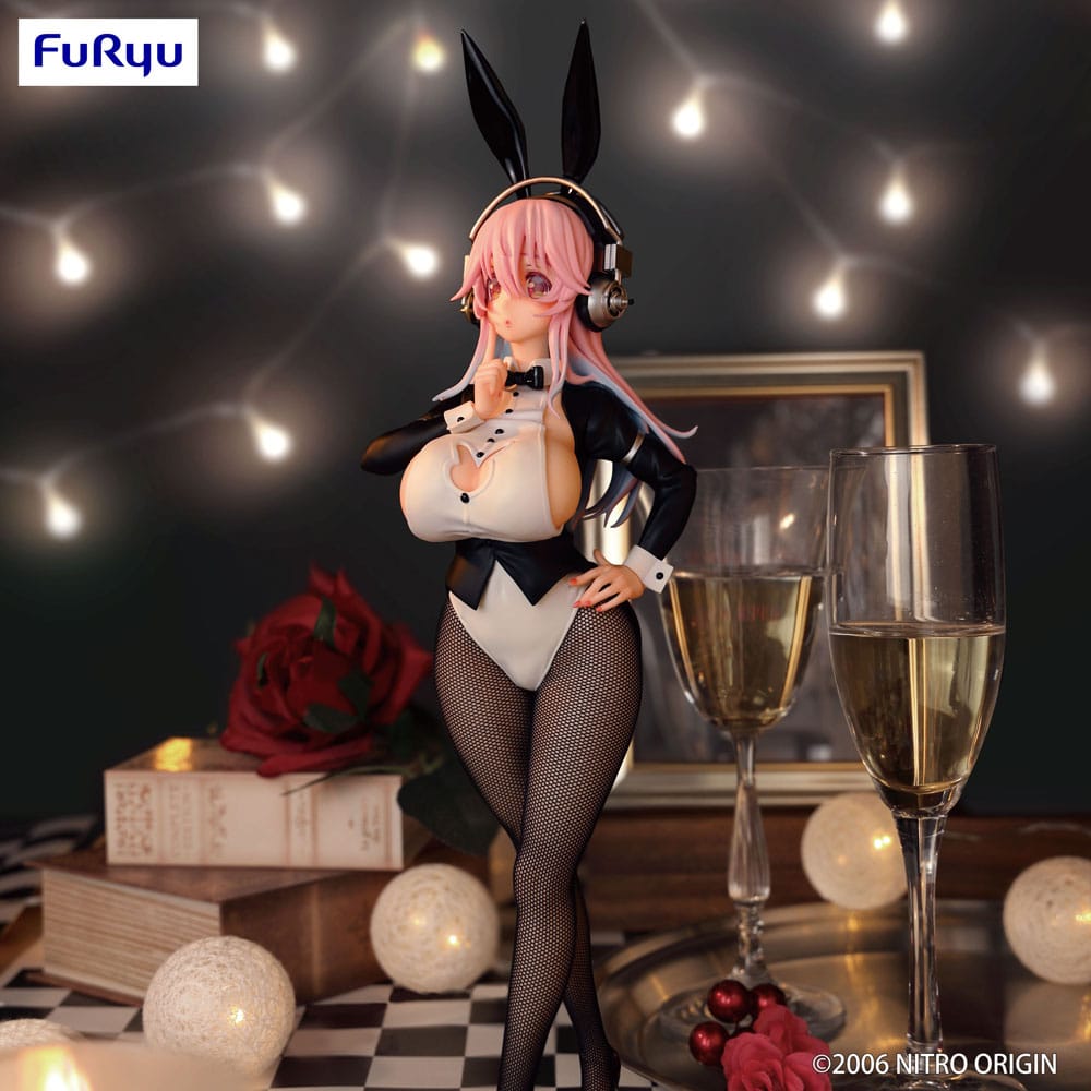 Super Sonico BiCute Bunnies PVC Statue Tailcoat Ver. 30 cm - MangaShop.ro
