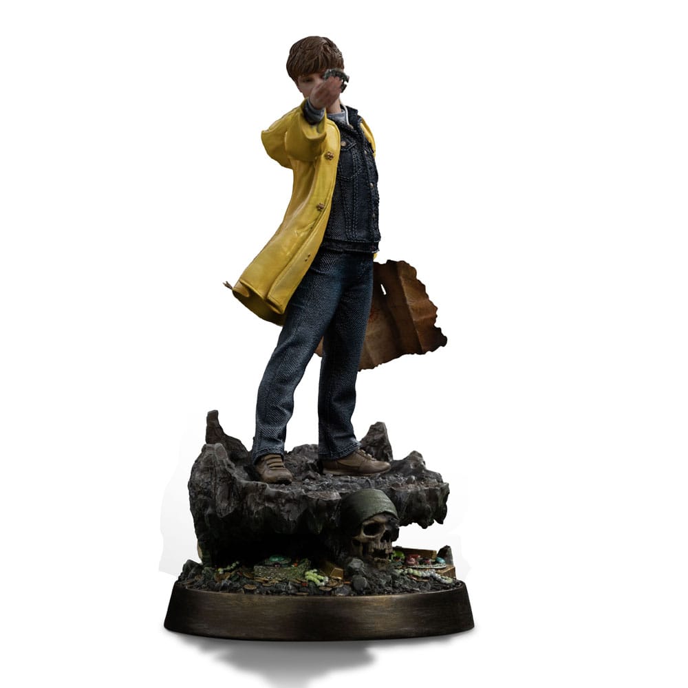 The Goonies Art Scale Statue 1/10 Mikey Walsh (40th anniversary) 21 cm - MangaShop.ro