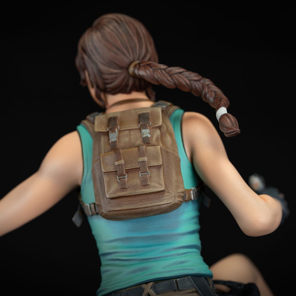 Tomb Raider PVC Statue Lara Croft 24 cm - MangaShop.ro
