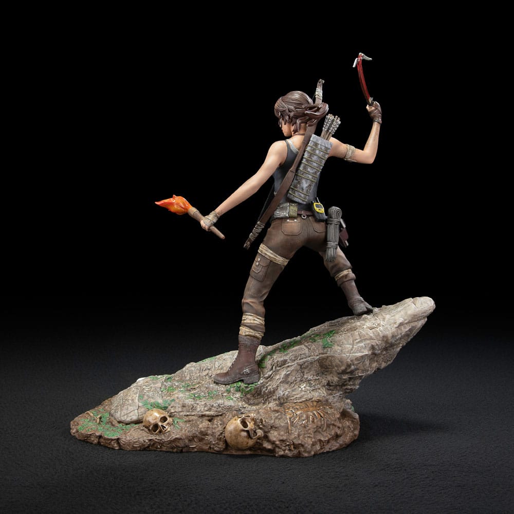 Tomb Raider PVC Statue Lara Croft Survivor Era 33 cm - MangaShop.ro