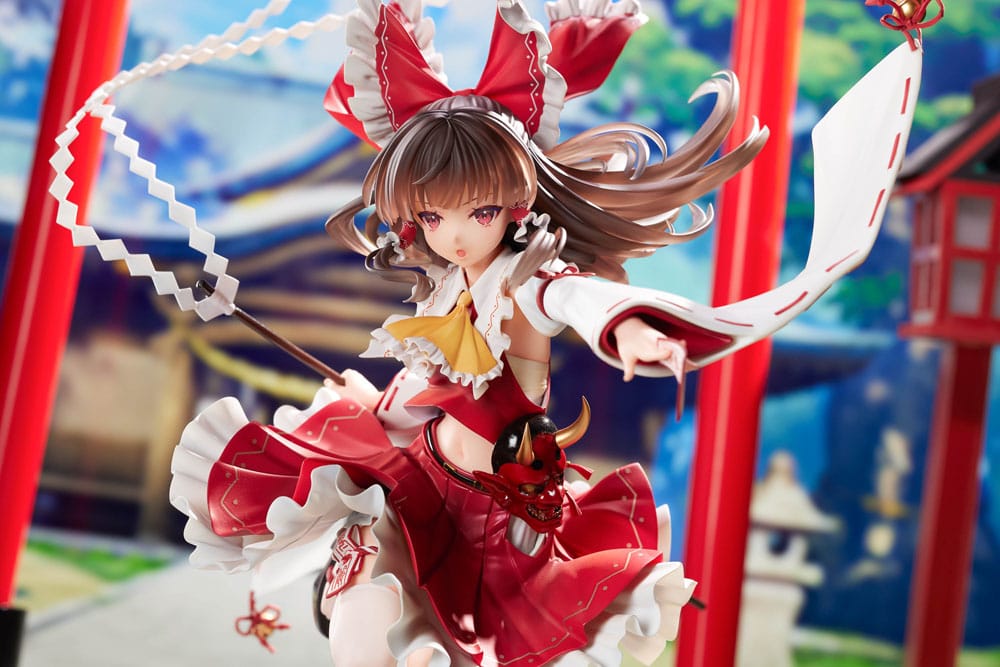 Touhou Project PVC Statue 1/6 Eternal Shrine Maiden Reimu Hakurei 30 cm - MangaShop.ro