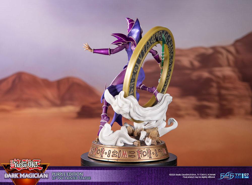 Yu-Gi-Oh! PVC Statue Dark Magician Purple Version 29 cm - MangaShop.ro