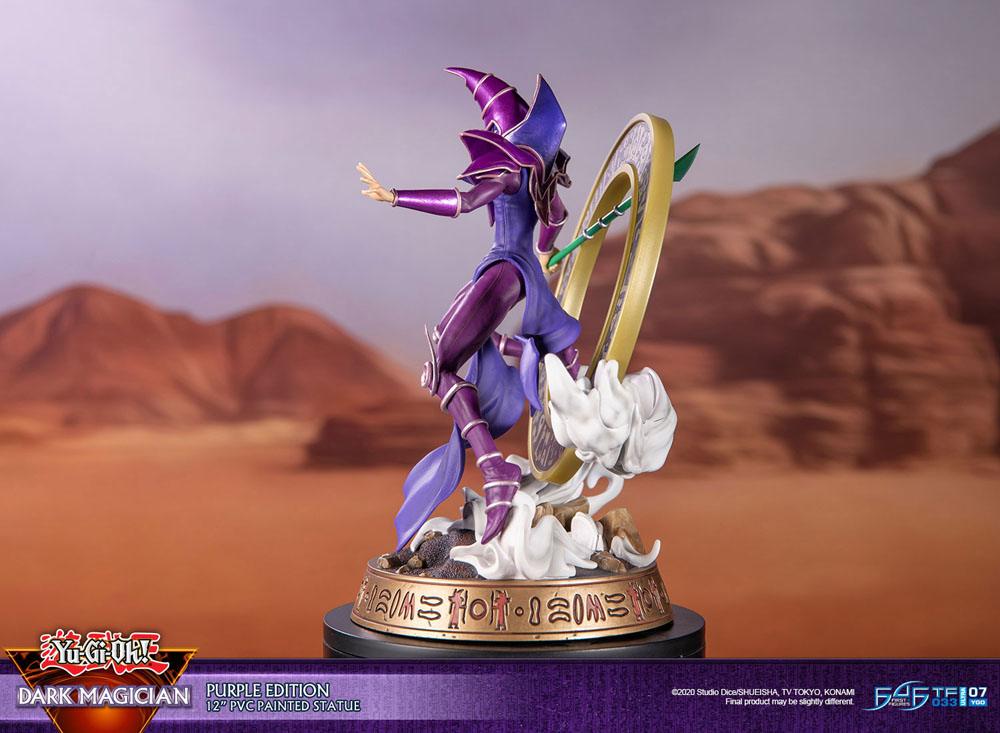 Yu-Gi-Oh! PVC Statue Dark Magician Purple Version 29 cm - MangaShop.ro