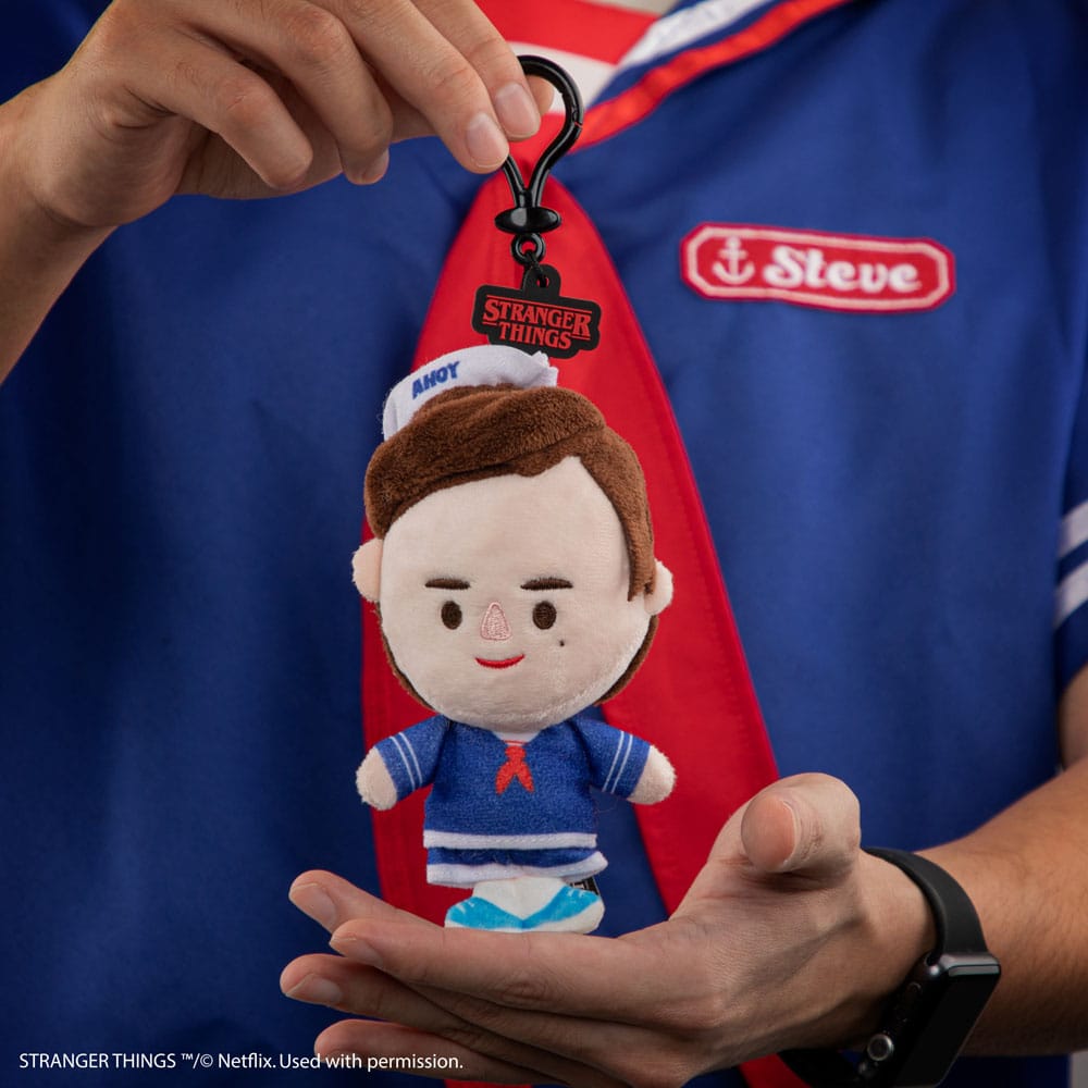 Stranger Things: Steve Scoops Ahoy Plush Keychain - MangaShop.ro