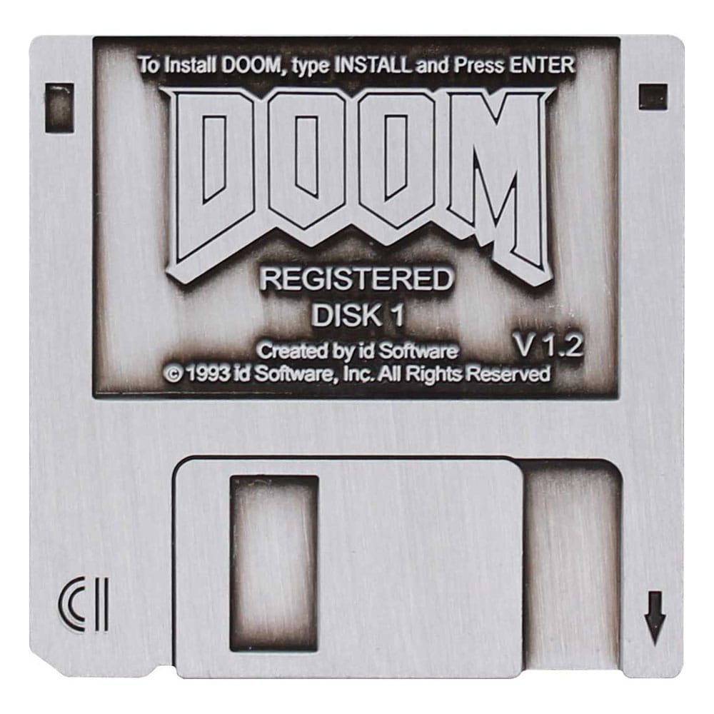 Doom Pin Badge Floppy Disk Limited Edition - MangaShop.ro