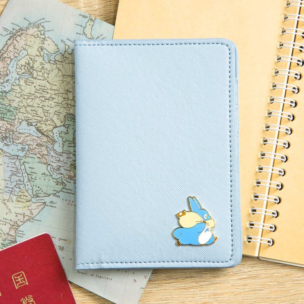 My Neighbor Totoro Passport Case Middle Totoro - MangaShop.ro