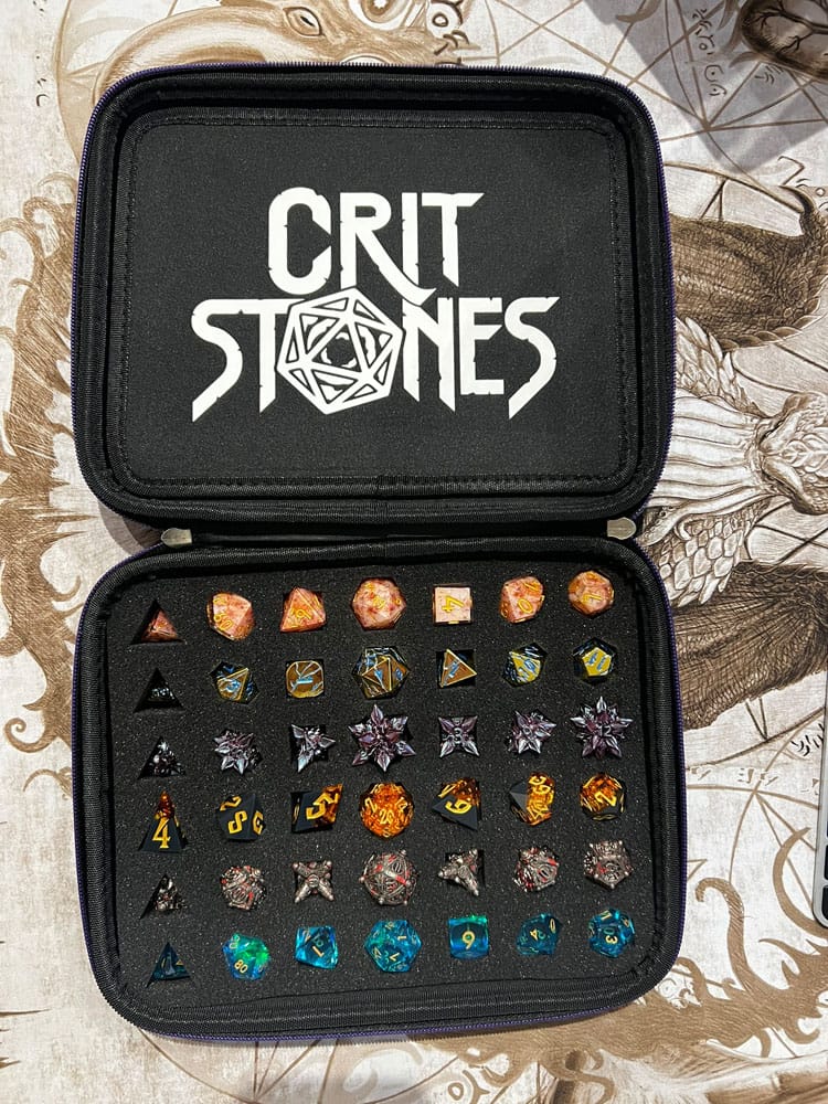 CritStones Dice Case Arcanum Purple - MangaShop.ro