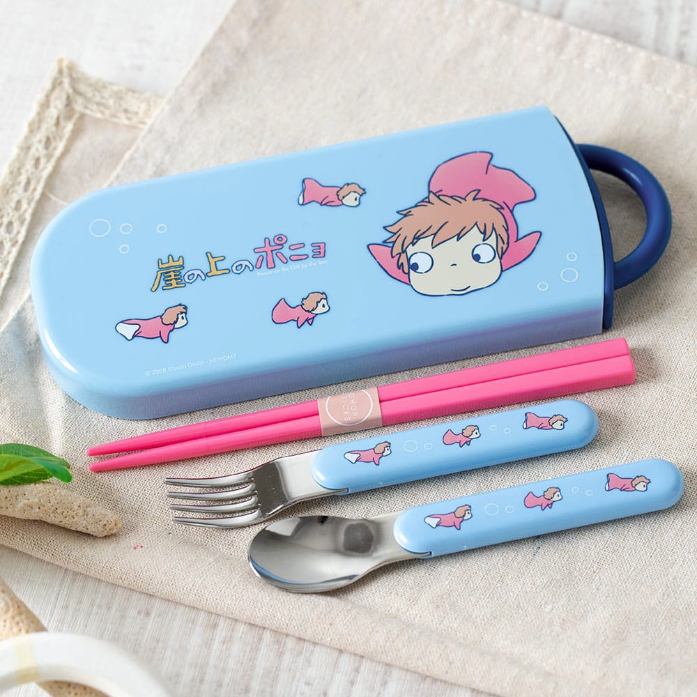 Ponyo Chopsticks & Spoon & Fork Set Ponyo on the Cliff - MangaShop.ro
