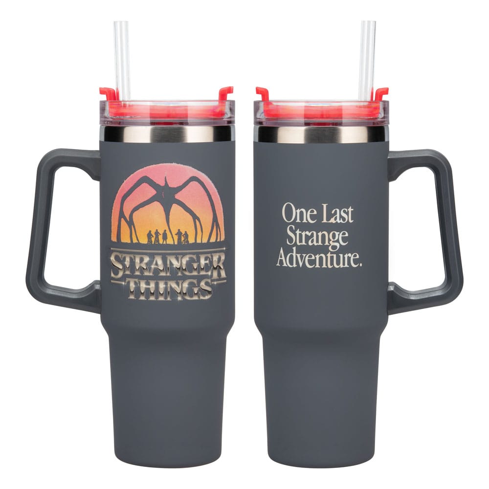 Stranger Things 5 Drinking cup with straw 900 ml - MangaShop.ro