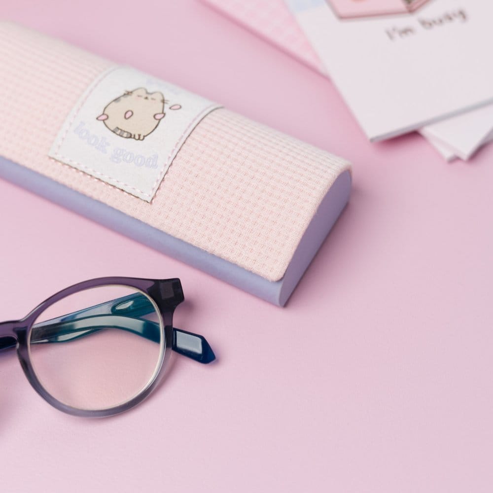 Pusheen Glasses Case - MangaShop.ro