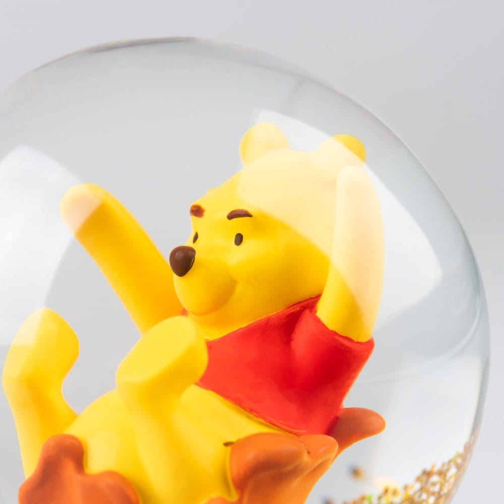 Disney Winnie the Pooh Snow Globe 10 cm - MangaShop.ro