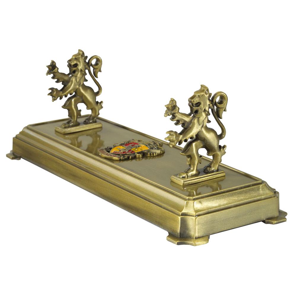 Harry Potter Wand Stand Gryffindor 20 cm - MangaShop.ro