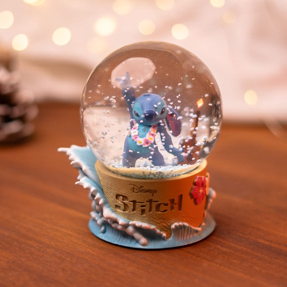 Stitch Snow Globe - MangaShop.ro