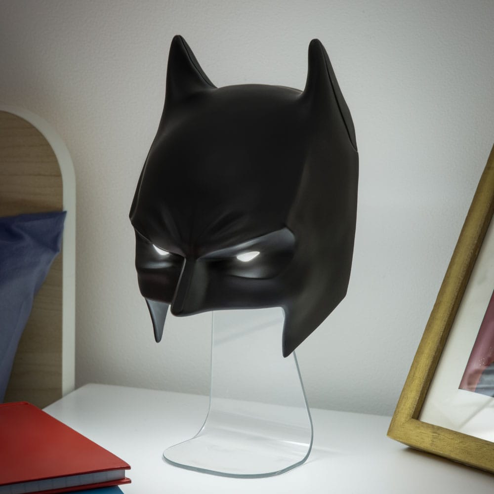 DC Comics 3D LED Light Batman Mask - MangaShop.ro